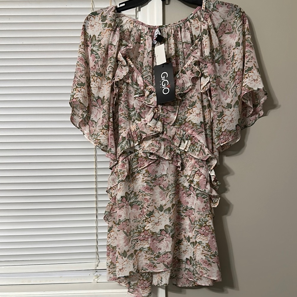 Gigio Floral Ruffle Top